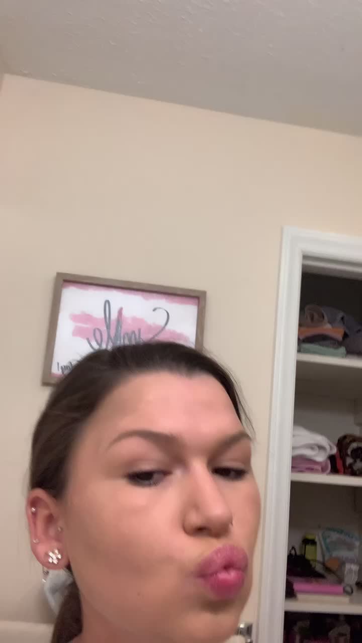 @Macayla
