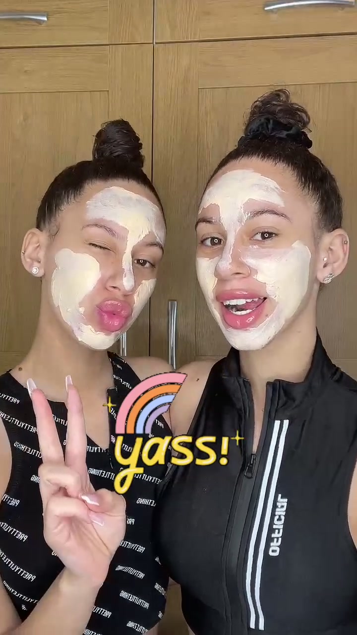 @Nel Twins