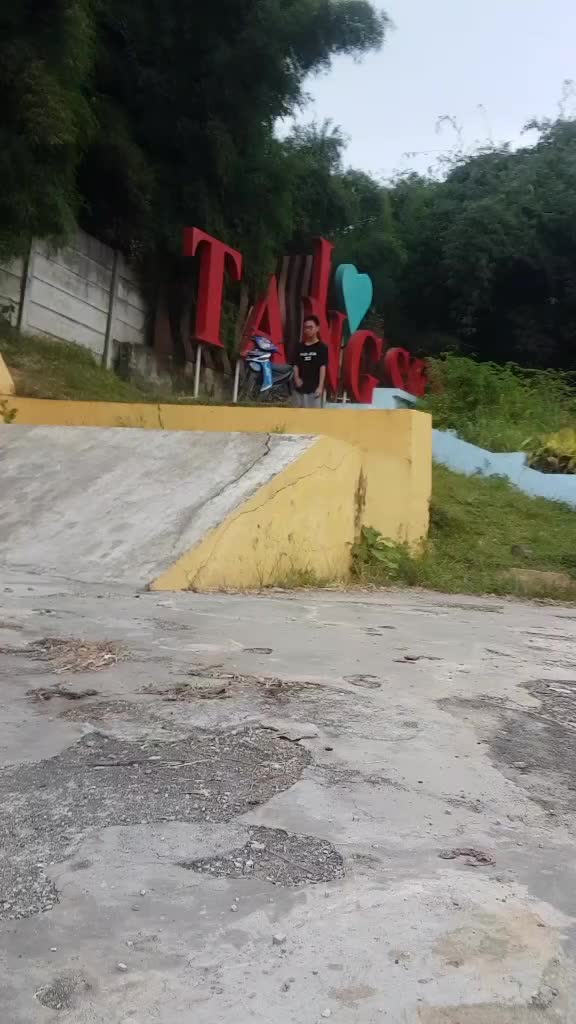 @Fufu/Xirus