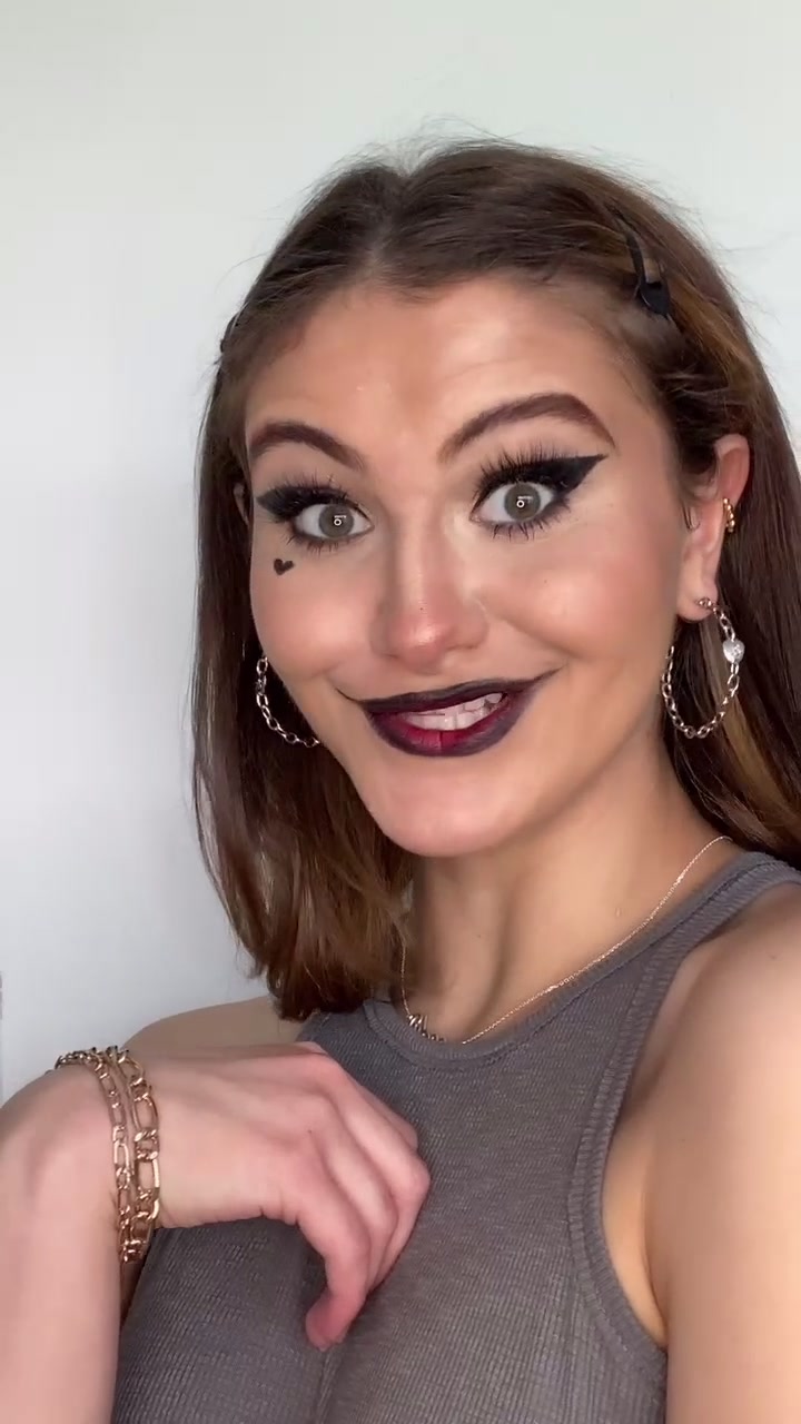 @Elina