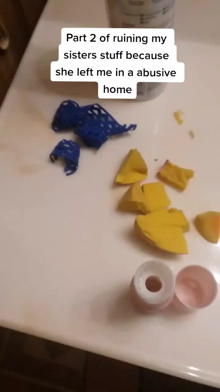 @ihatemylifeandsister