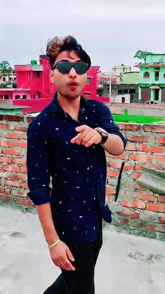 @AviNav Shah 😎