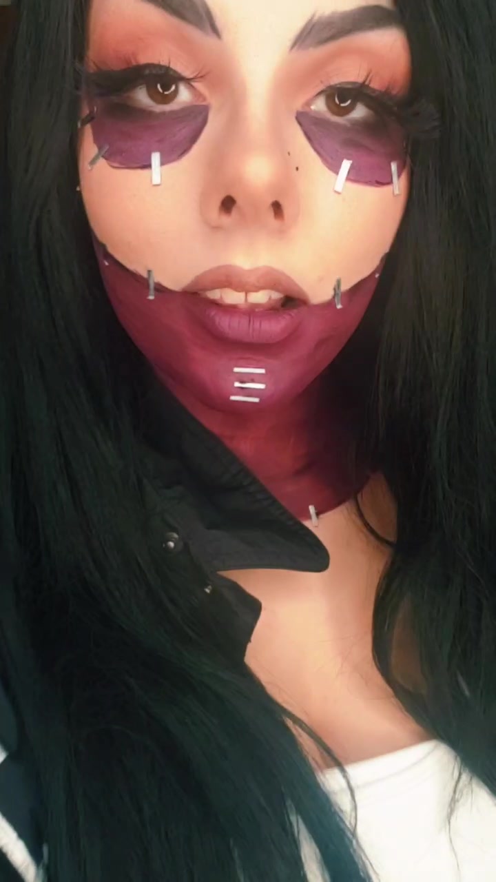 @GothBitchJuice
