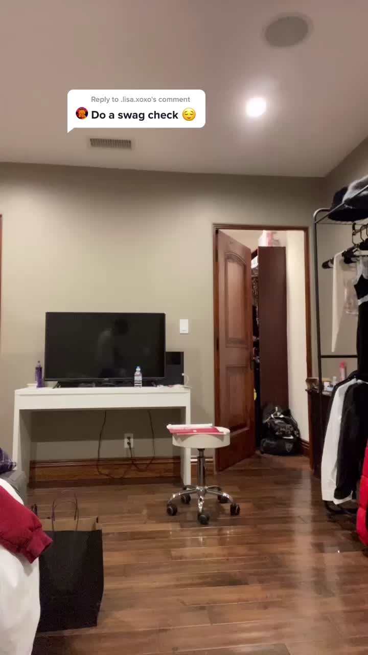 @noweezey