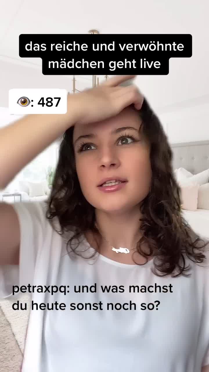 @maya🌸