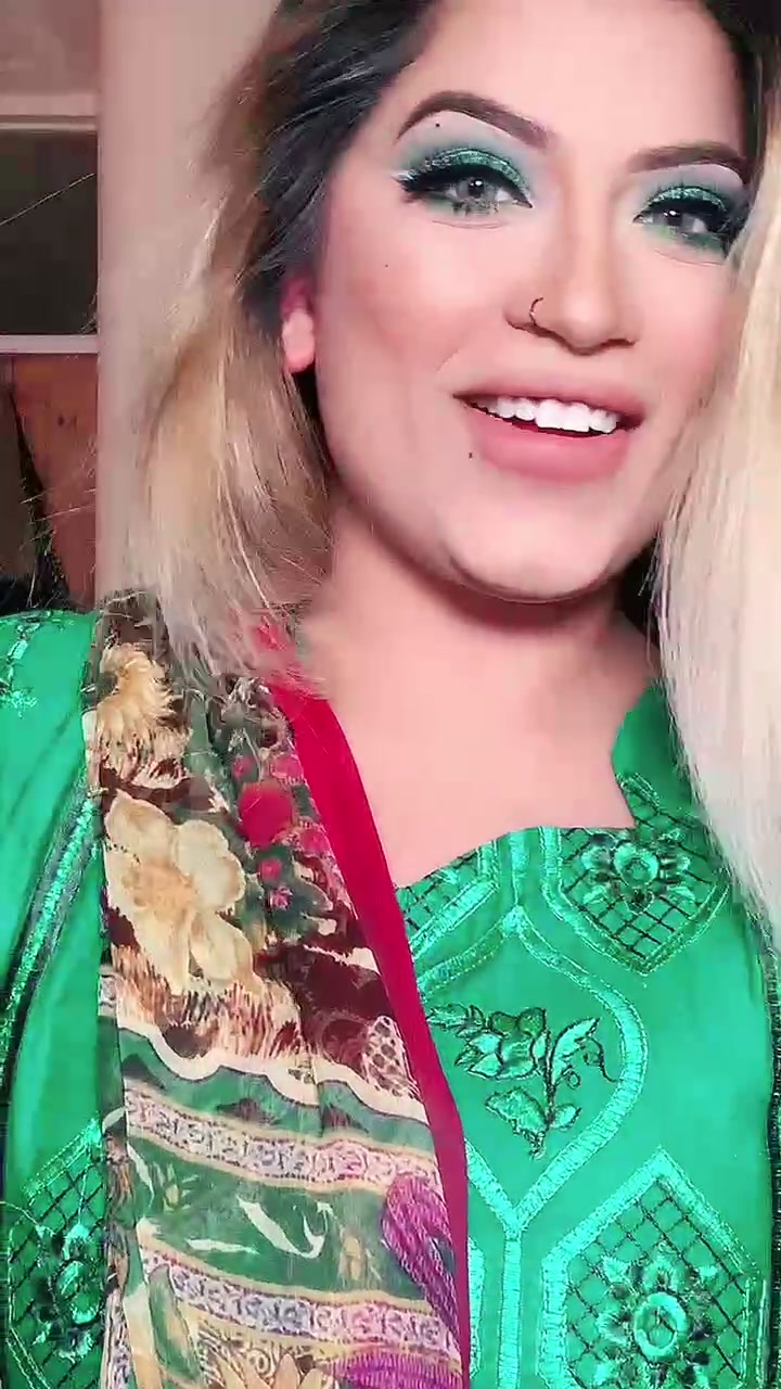 @Super_zara_