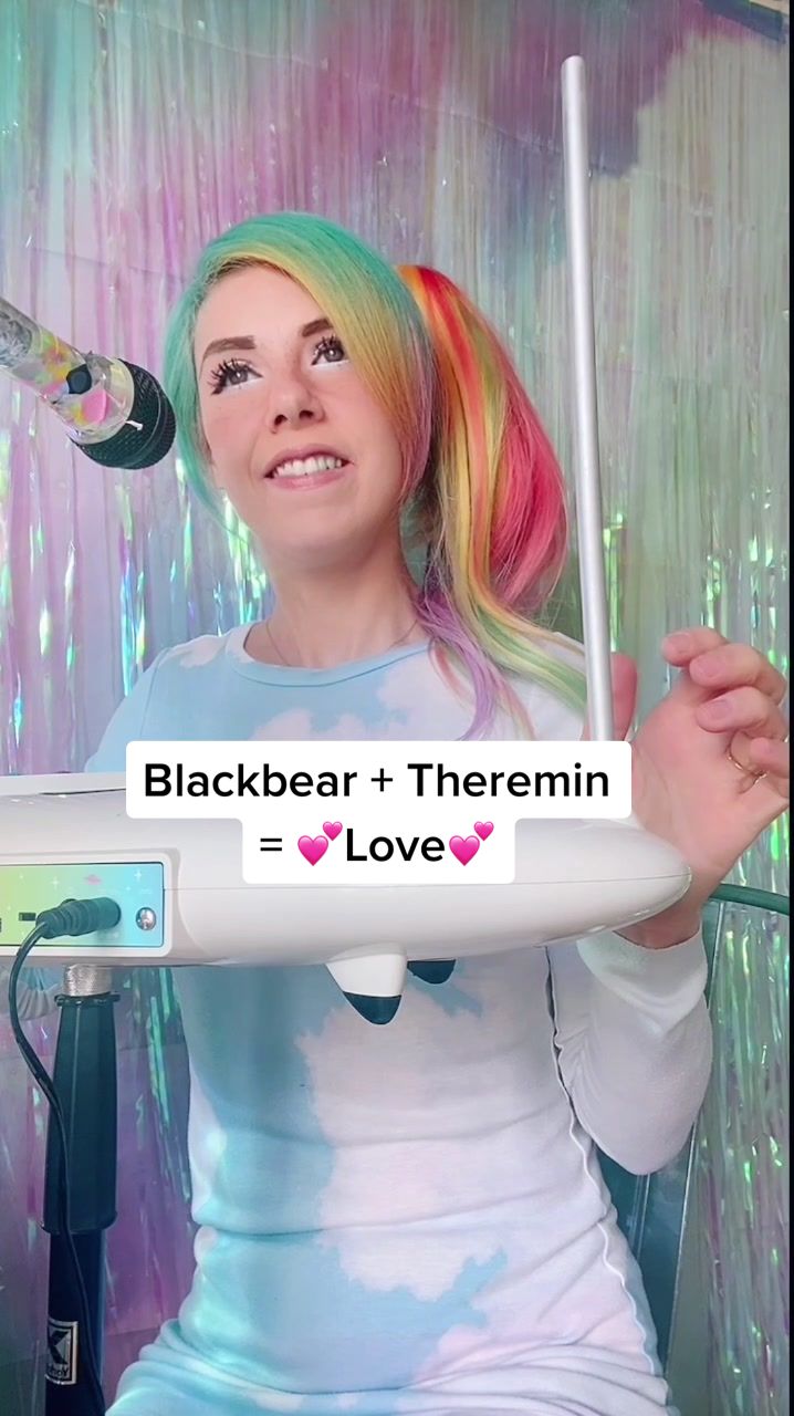 @claravenice
