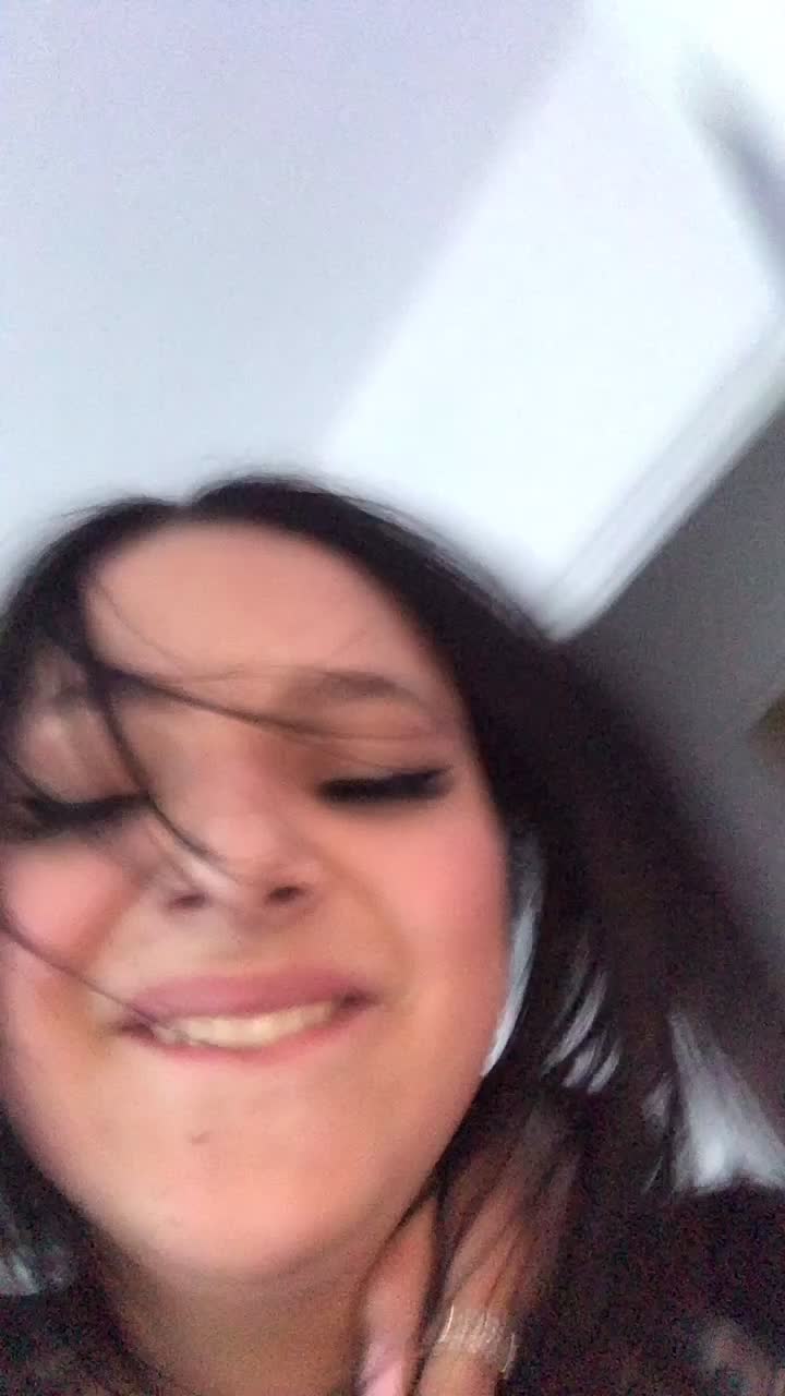 @CHARLEEN🤍