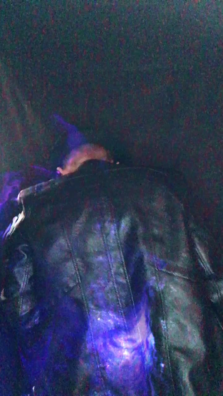 @CrazYmounKyRawR