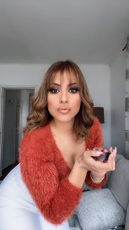 @Svbryna