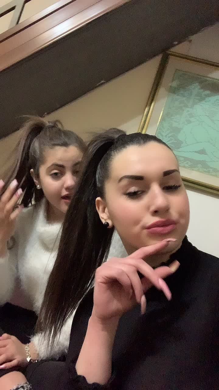 @𝓢𝓱𝓪𝓻𝓸𝓷👸🏻