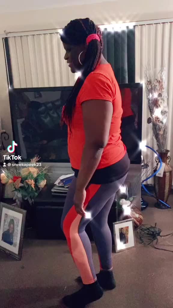 @sneekapeek23