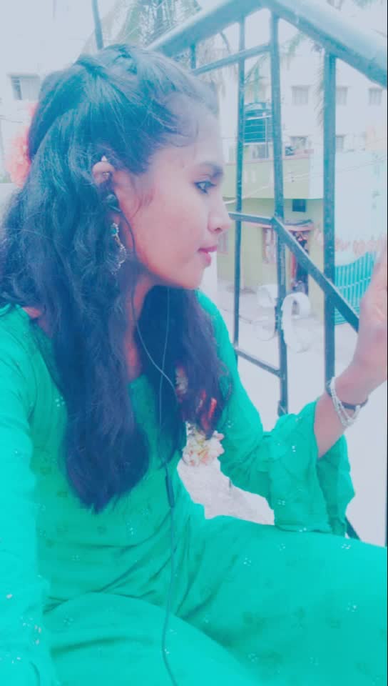@Pavithra Pavi