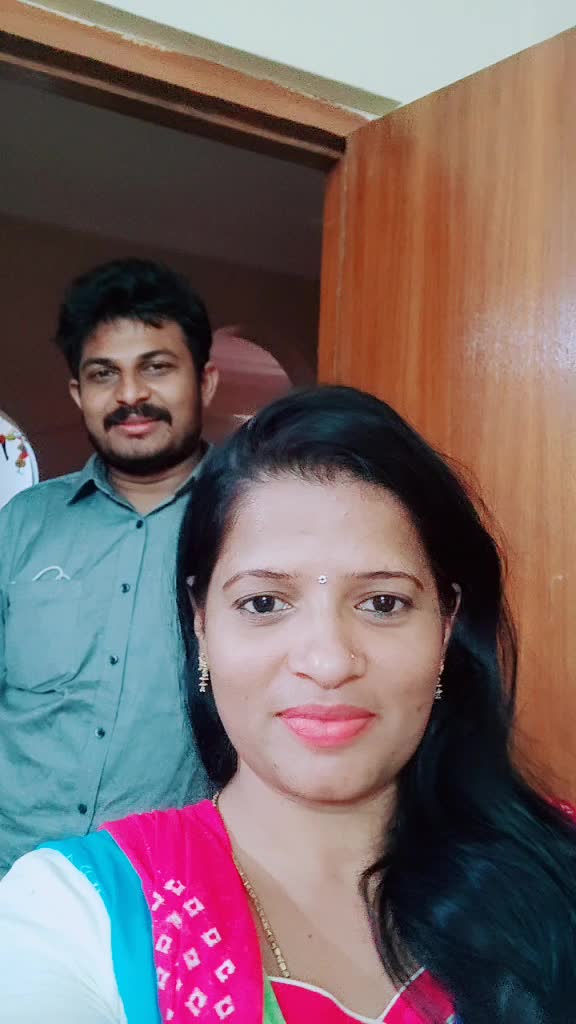 @Siri chowdary
