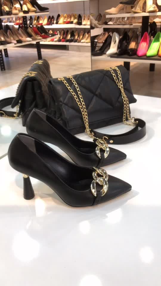 @Korabi_shoes