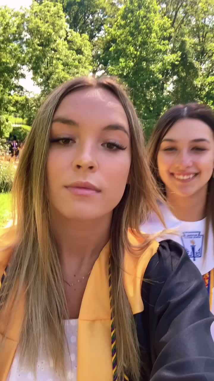 @julialov