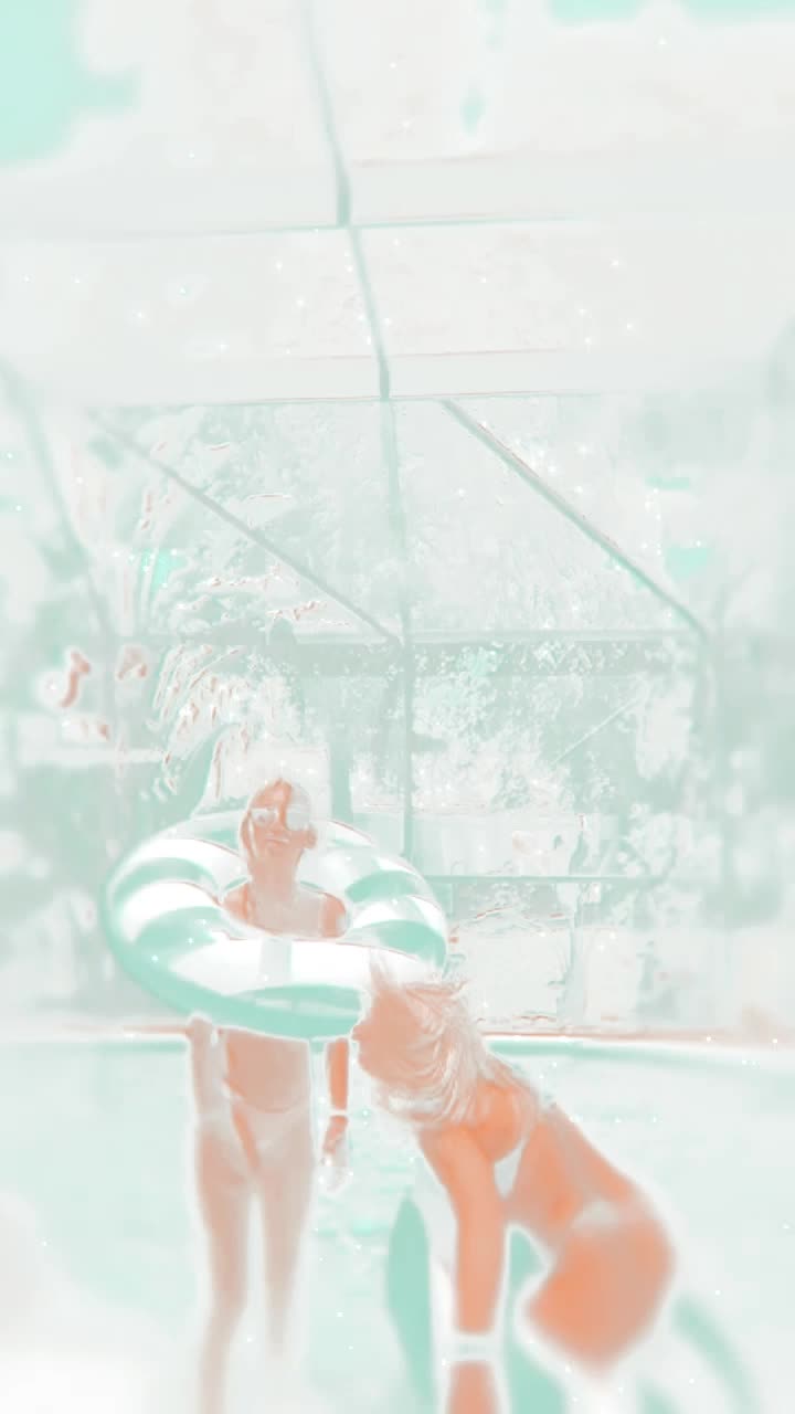 @free colored vids!