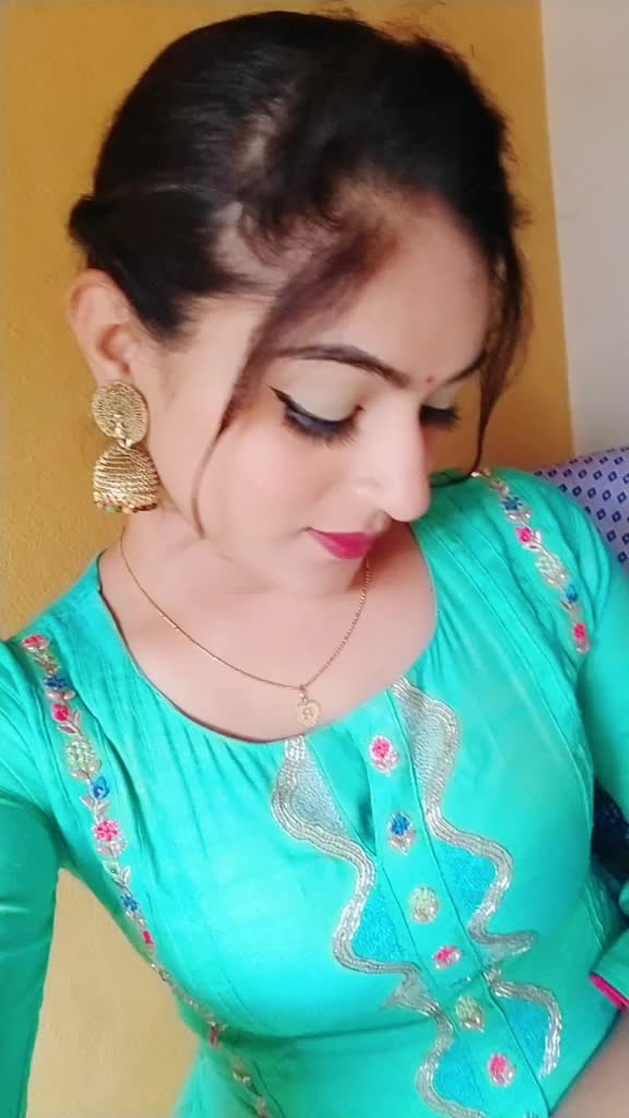 @@ramyasree😎 💎