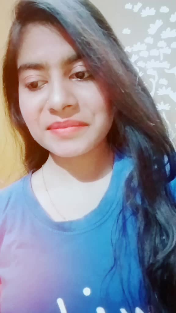 @👑QuEeN Of HeArTs❤