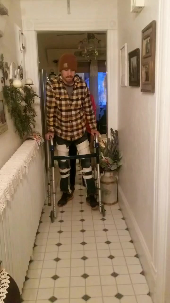 @Zwolfe01