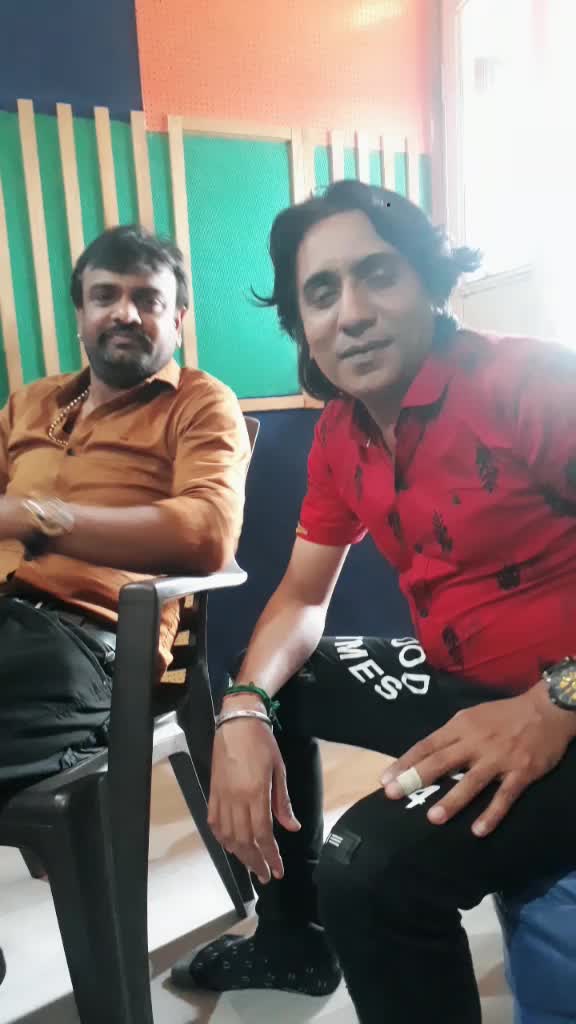 @DHARTI FILM STUDIO