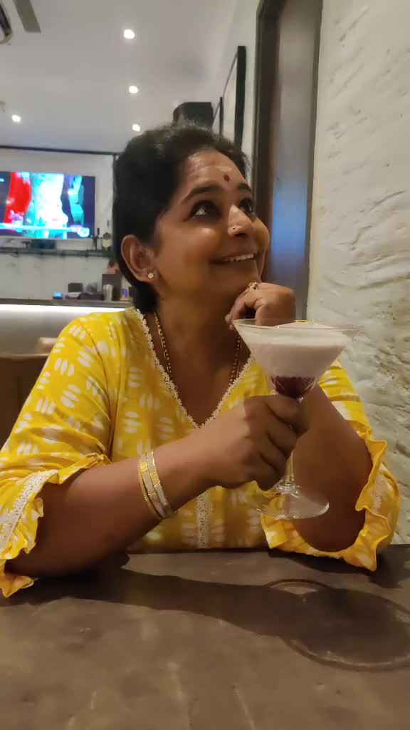 @TheSridharSisters
