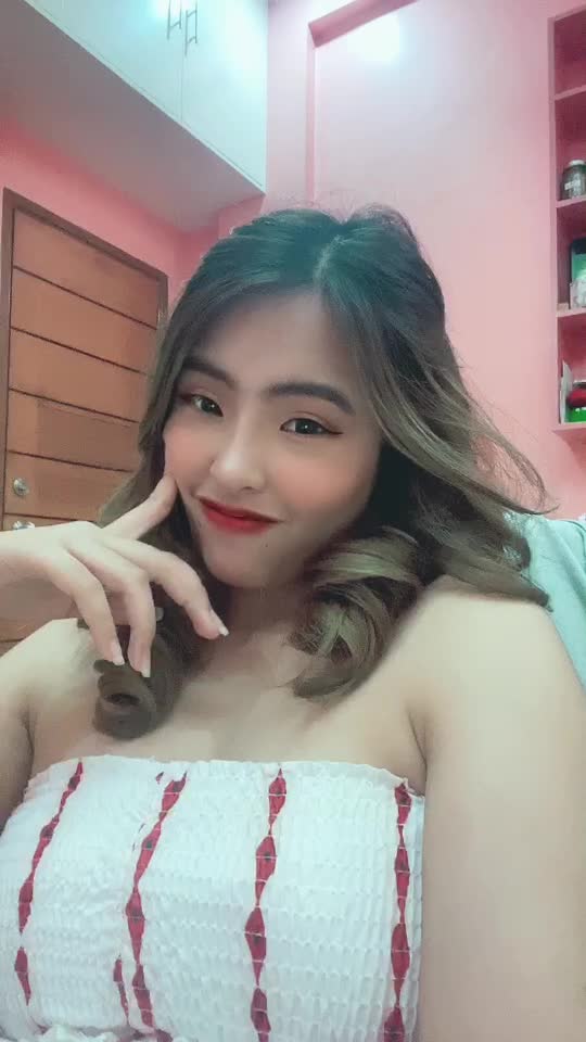 @@gwenvillapando on IG