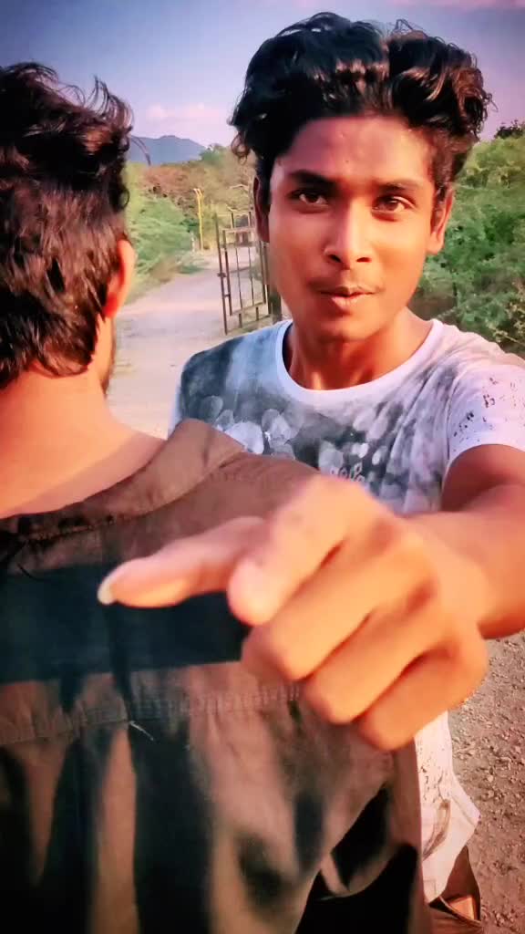 @MR.LOCAL_GUY