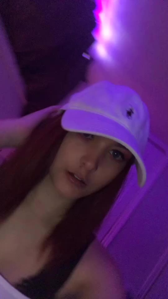 @Lil&bull;anxiousThang