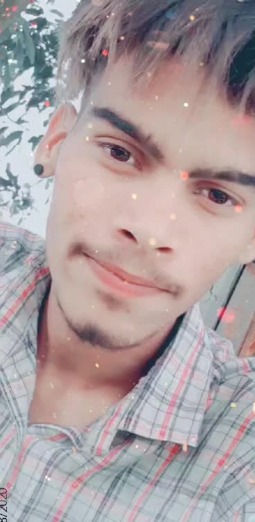 @ਮੁੰਡਾਂ ਸਰਪੰਚਾਂ ਦਾ🦅
