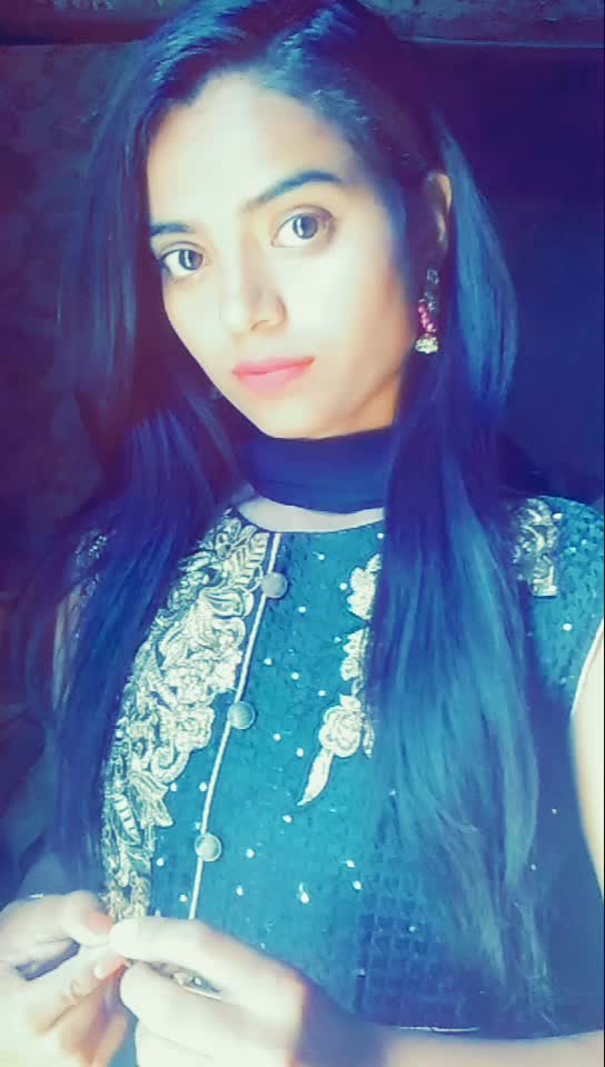 @Aneeta🖤