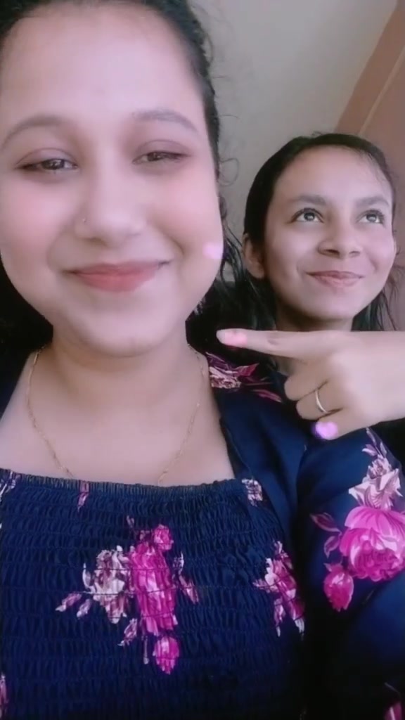 @🌼Debakshi Sarmah🌸