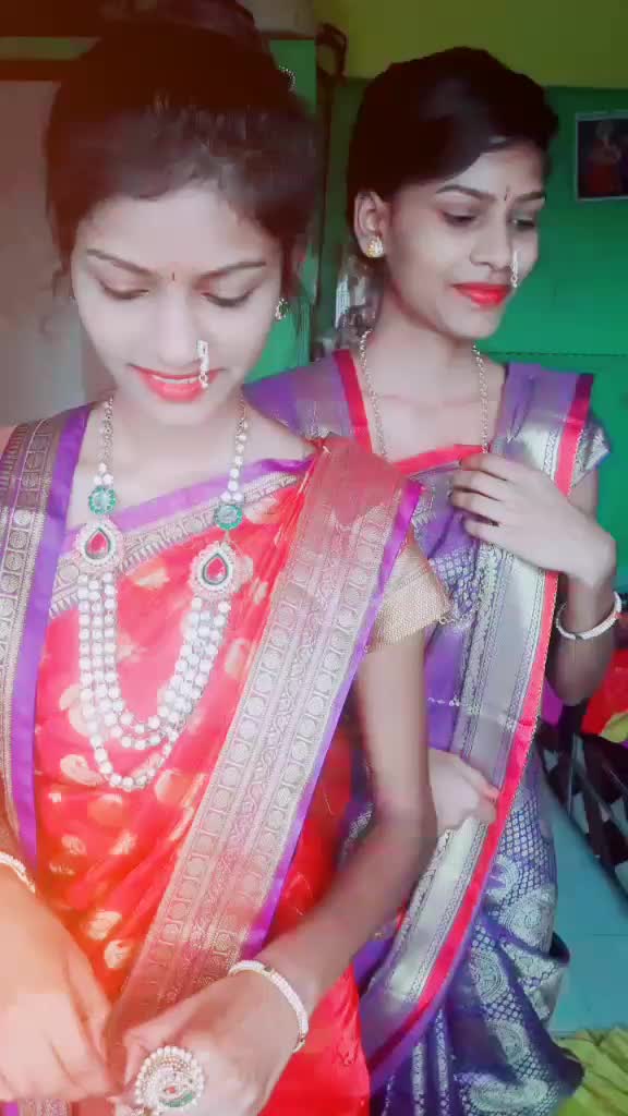 @😘 Maahi 😘