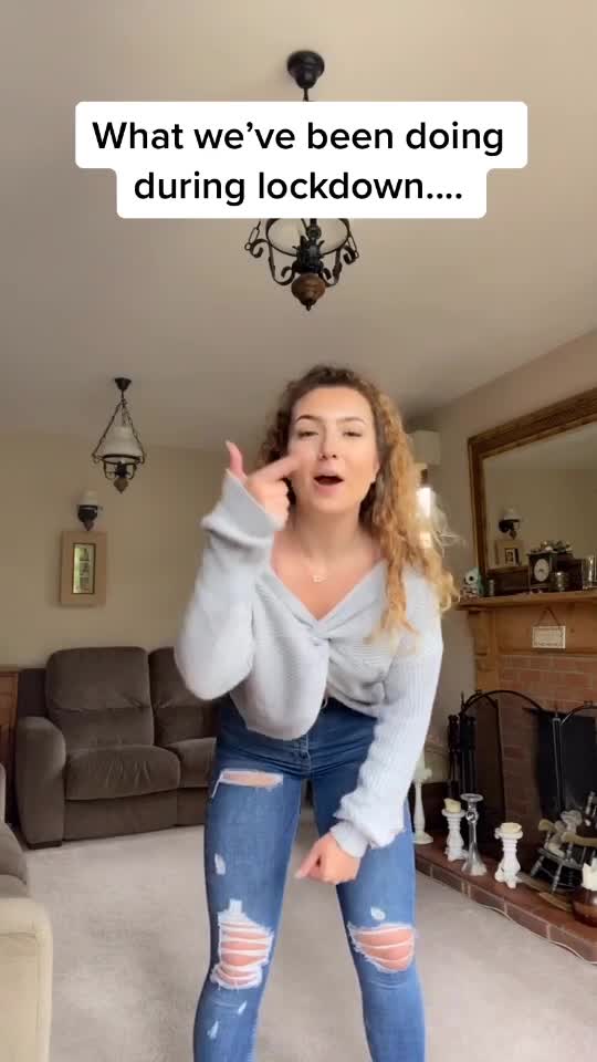 @Ellie Bunton