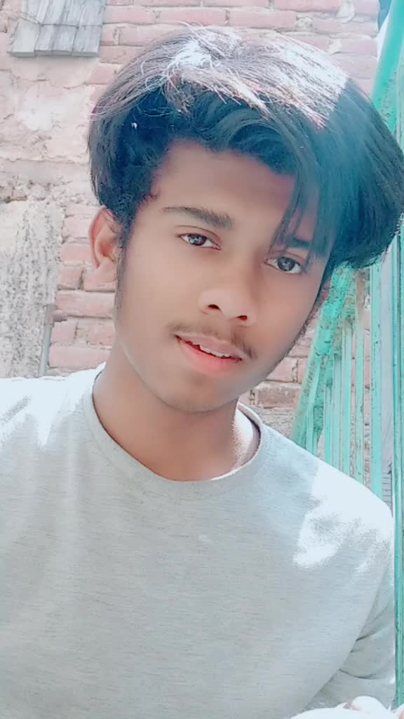 @👑Mr.Dhamiwal💪