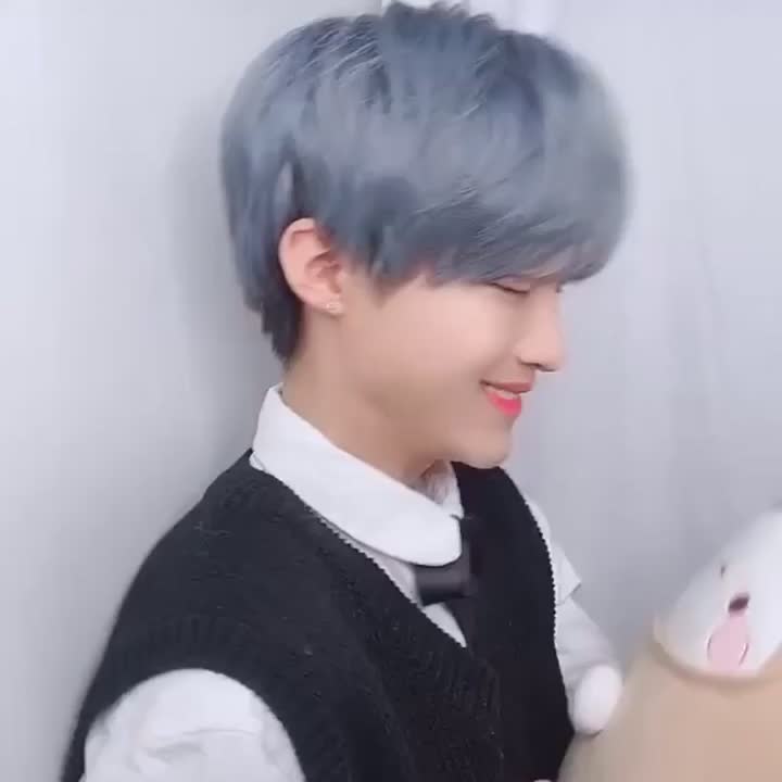 @:P
