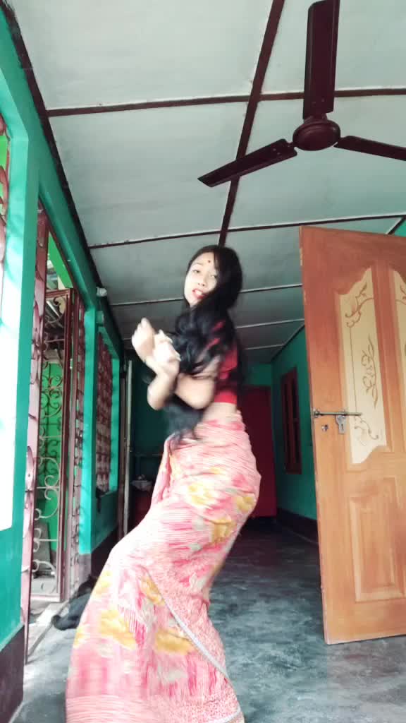 @𝑀𝑜𝓃𝒾𝓀𝒶 𝓂𝒶𝓇𝒶𝓀 ✨