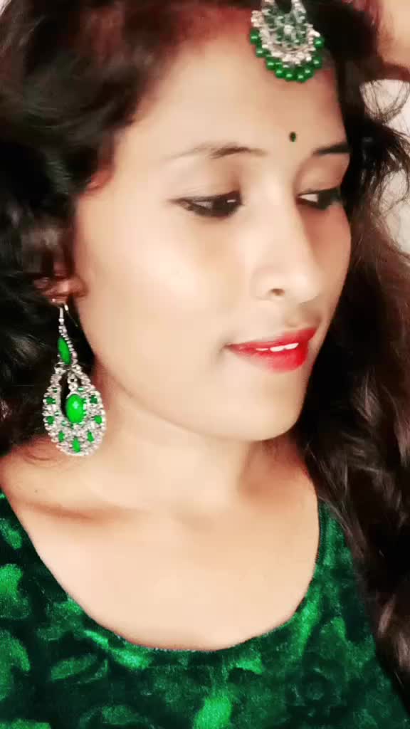 @Dancing 😎queen🔥