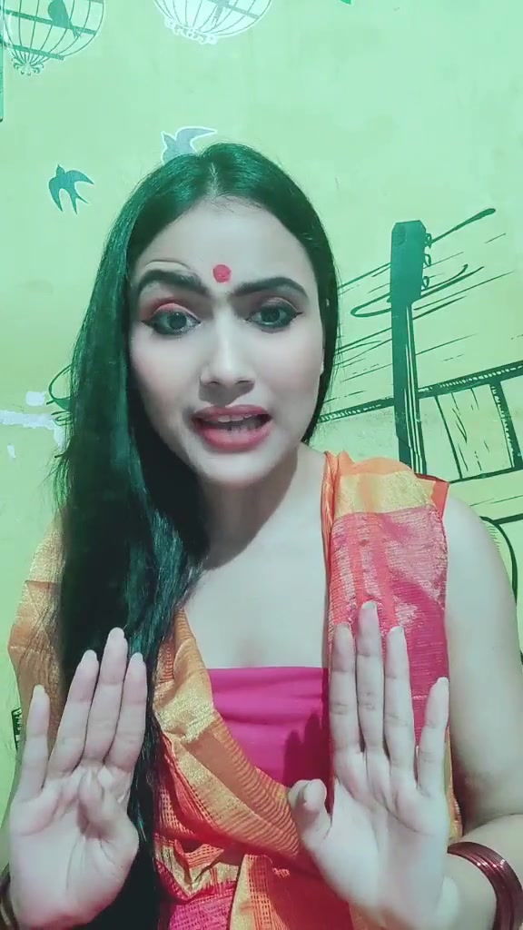 @Chique_Nari
