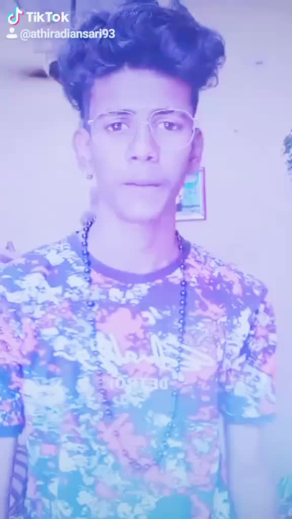 @Athiradi🤩Ansari