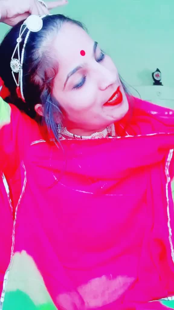 @AnuSHkA_BaiSa_โค