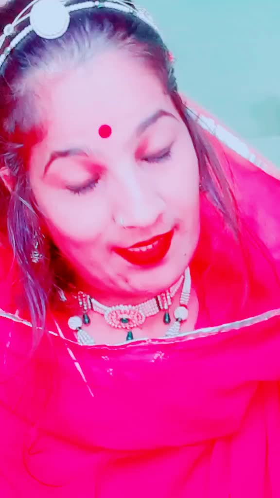 @AnuSHkA_BaiSa_โค