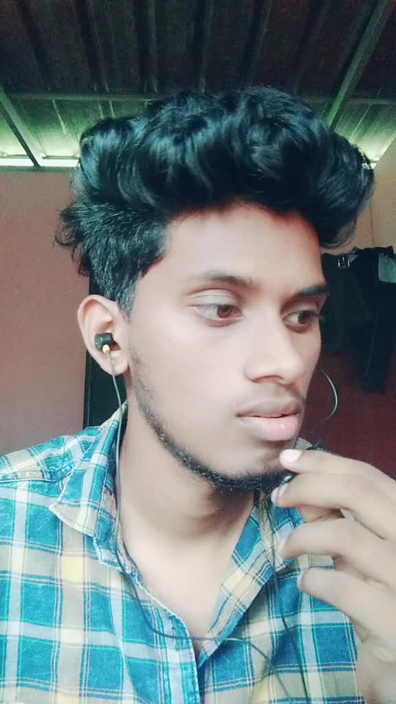 @Anu AnanthuZz