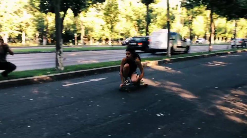 @elena.furnica