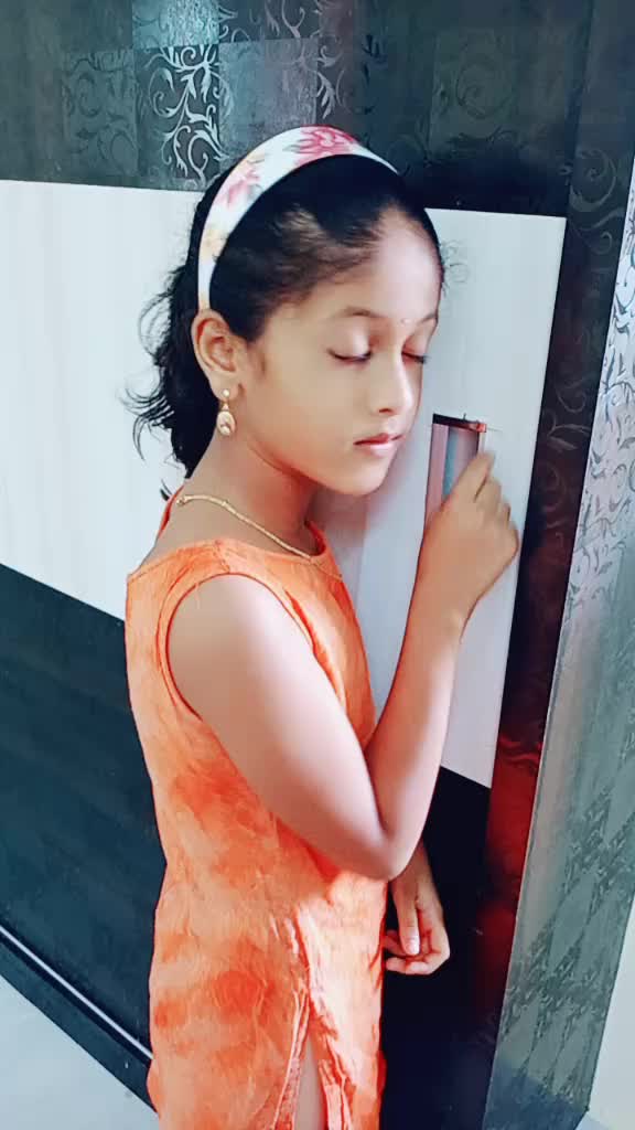 @Rishi 😍😎😎😍Varsha