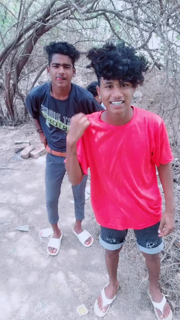 @Sujith KING 👑