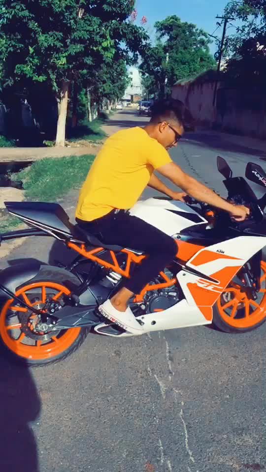 @ad_roman__memon