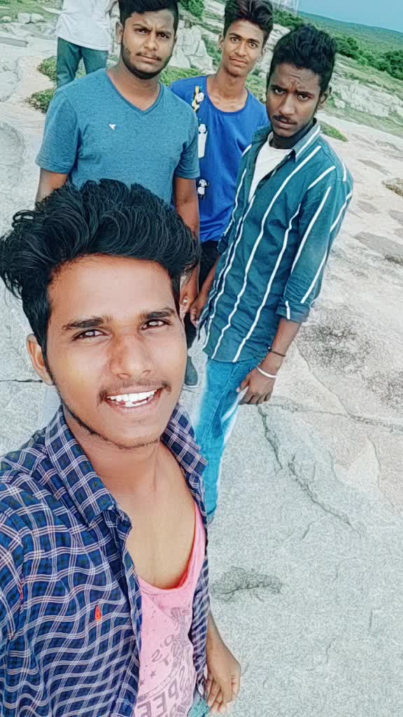 @_nani_