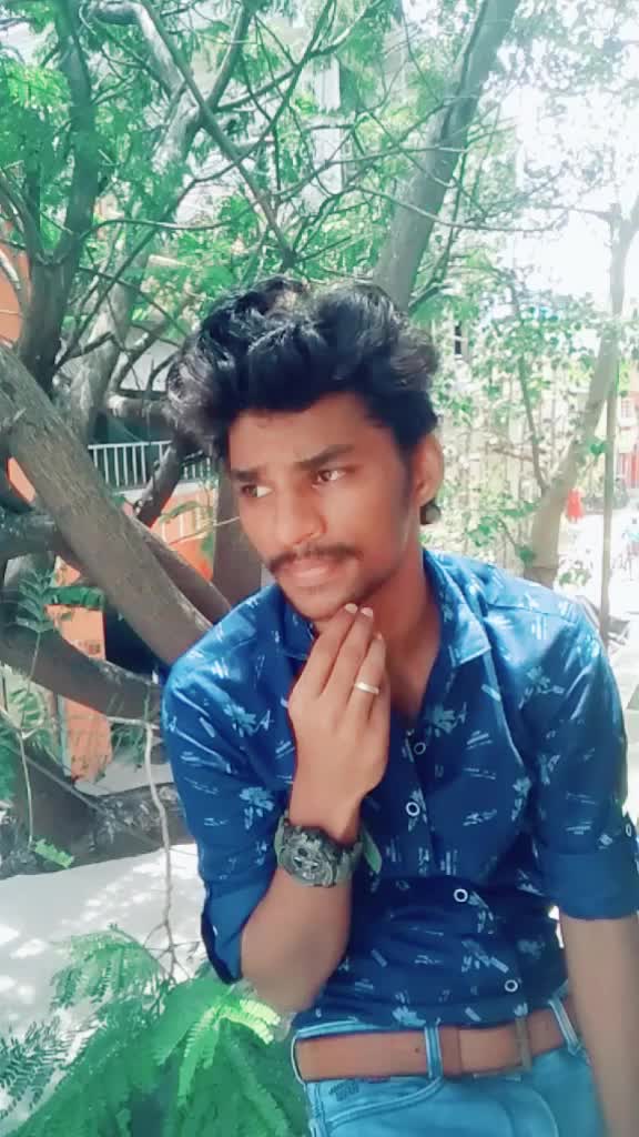 @LOVELY_VIGNESH143