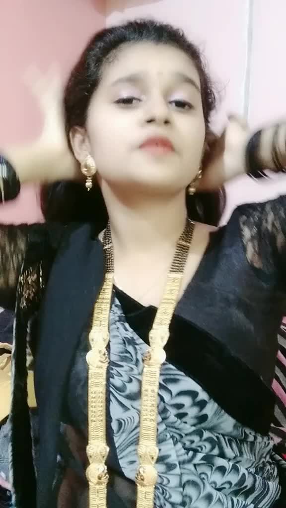 @bhavika_bhoir😍
